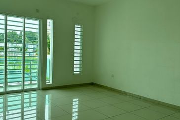 HIJAYU 3B @ BANDAR SRI SENDAYAN