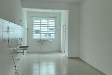 HIJAYU 3B @ BANDAR SRI SENDAYAN