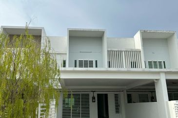 HIJAYU 3B @ BANDAR SRI SENDAYAN