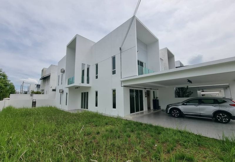 HIJAYU 3B @ BANDAR SRI SENDAYAN