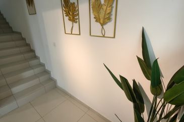 HIJAYU 3B @ BANDAR SRI SENDAYAN