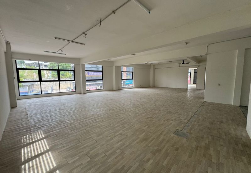 Pusat Komersial Rasah Prima