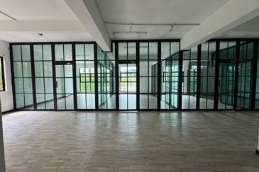 Pusat Komersial Rasah Prima