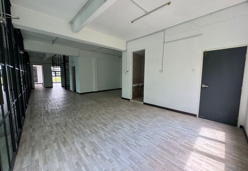 Pusat Komersial Rasah Prima