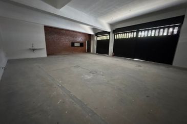 Pusat Komersial Rasah Prima