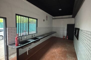 Pusat Komersial Rasah Prima