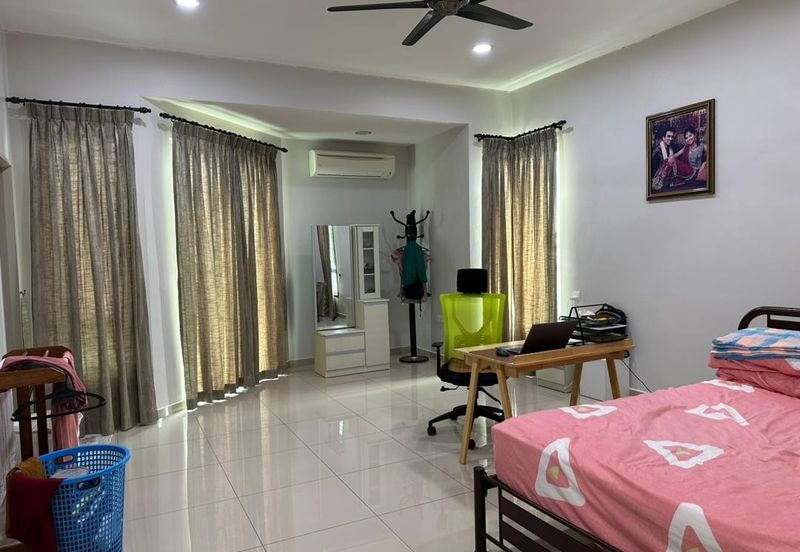 Hijayu 1, Bandar Sri Sendayan