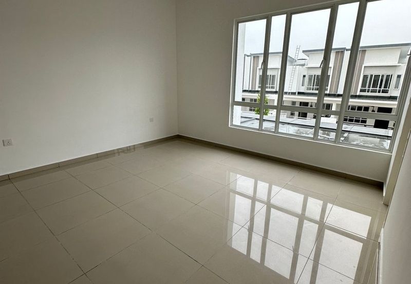 Bayu Sutera - Lyra II, Bandar Sri Sendayan