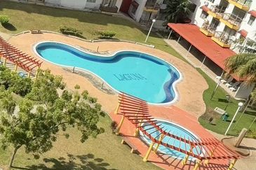 Laguna Condominium Resort