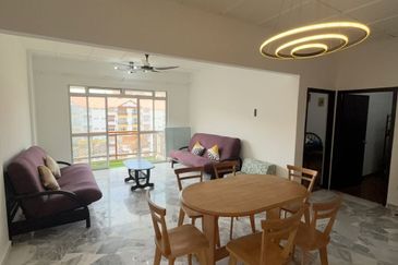 Laguna Condominium Resort