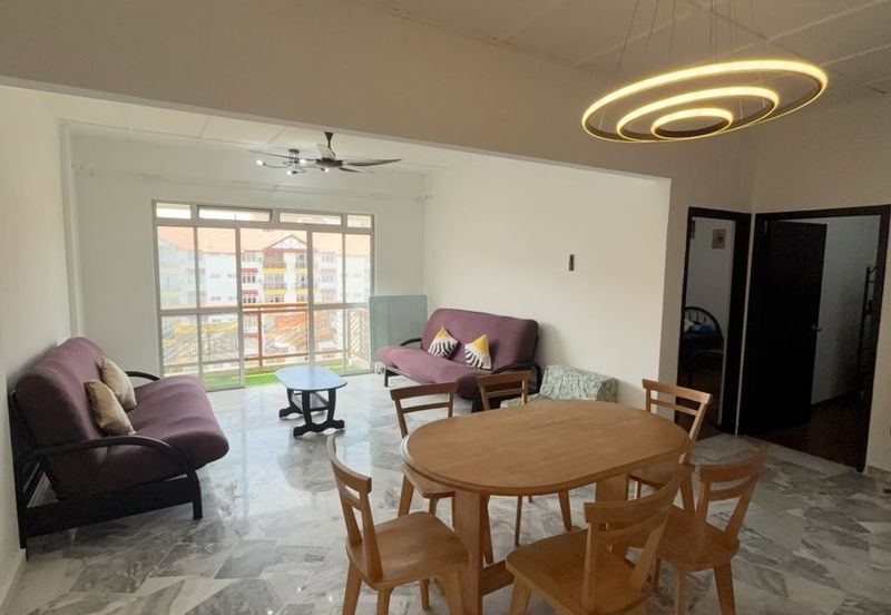 Laguna Condominium Resort