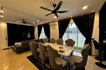 Bayu Sutera End Lot House For Sale 