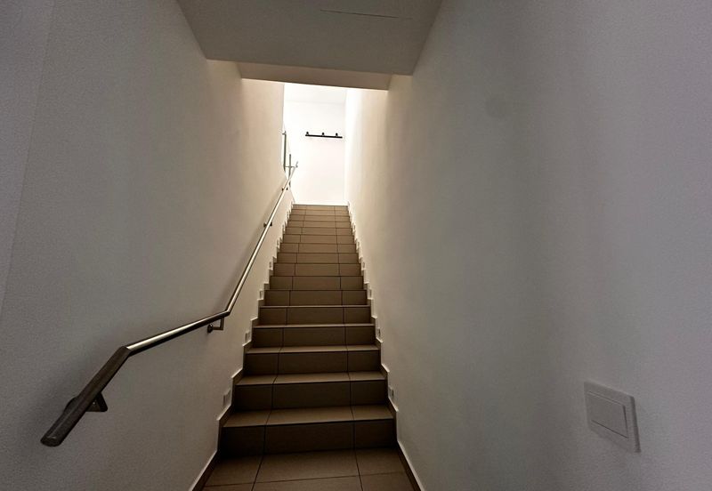 Bayu Sutera End Lot House For Sale 