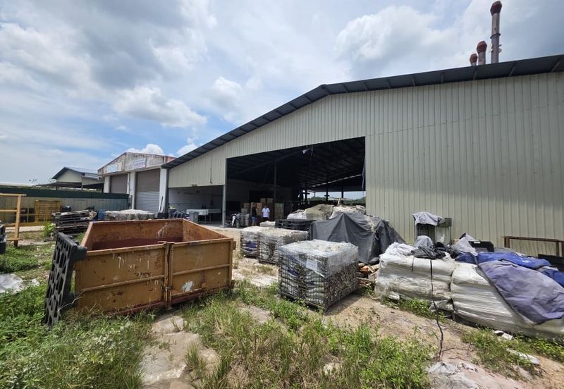 Corner Single Semi D Factory