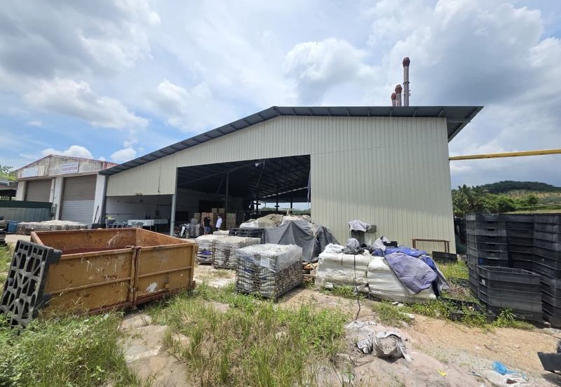 Corner Single Semi D Factory