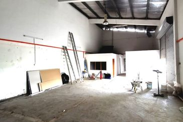 Corner Single Semi D Factory