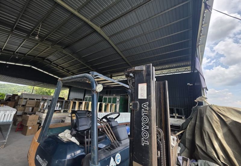 Corner Single Semi D Factory