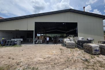 Corner Single Semi D Factory