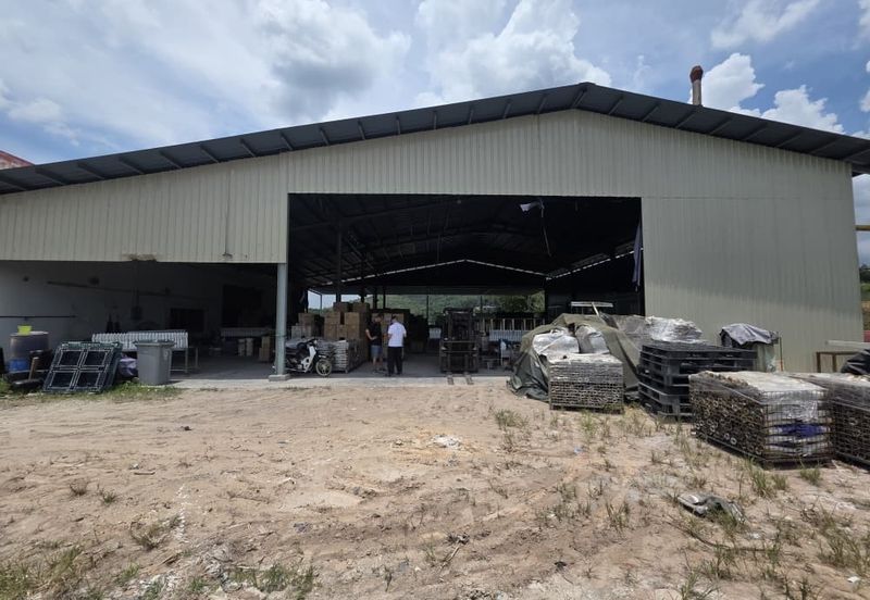 Corner Single Semi D Factory