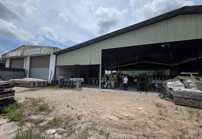 Corner Single Semi D Factory