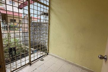 PARK AVENUE (SEREMBAN 2)