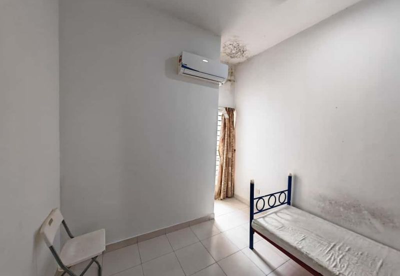 END LOT DOUBLE STOREY HOUSE SEREMBAN 2 SALE