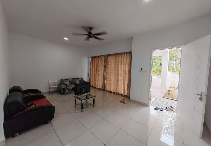 END LOT DOUBLE STOREY HOUSE SEREMBAN 2 SALE