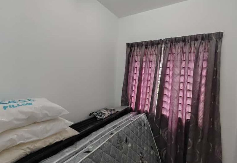 END LOT DOUBLE STOREY HOUSE SEREMBAN 2 SALE