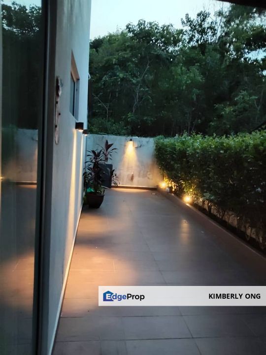 Lukut Lagenda Semi D House Sale, Negeri Sembilan, Port Dickson