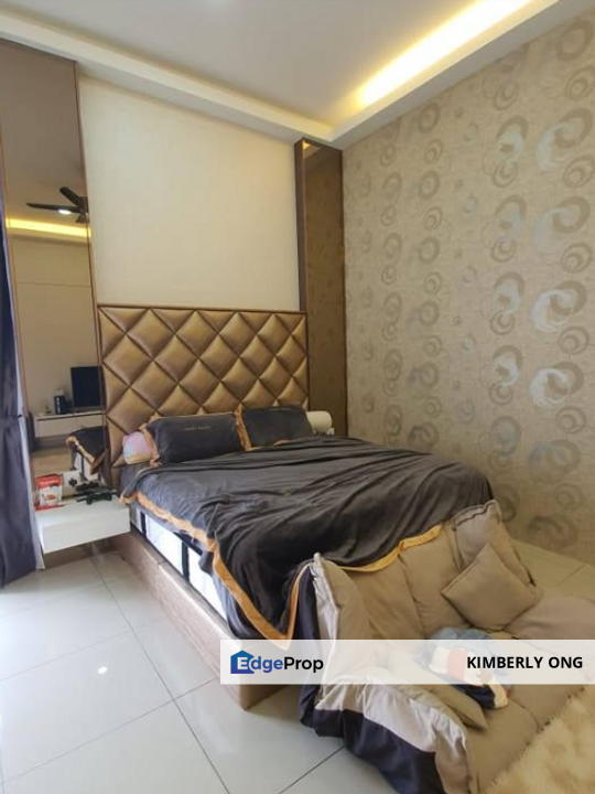 End Lot Double Storey House Hijayu 2 Sendayan, Negeri Sembilan, Seremban