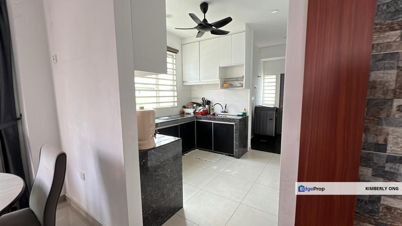 End lot House Bandar Springhill Sale, Negeri Sembilan, Port Dickson