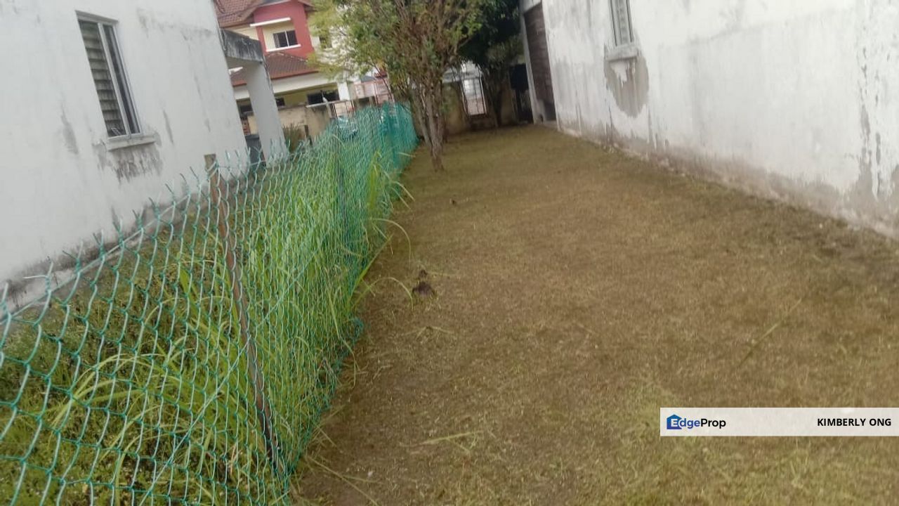 End lot Double Storey House , Negeri Sembilan, Port Dickson