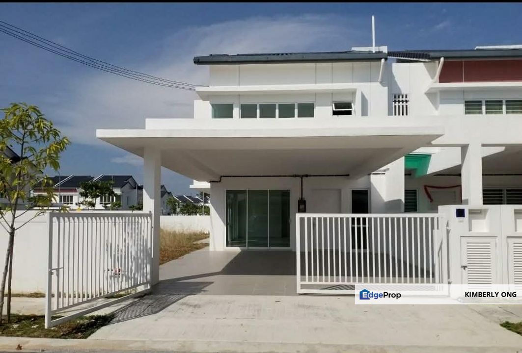 End Lot Double Storey House , Negeri Sembilan, Seremban