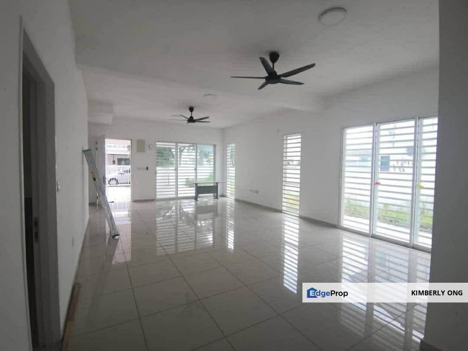 End Lot Double Storey House , Negeri Sembilan, Seremban