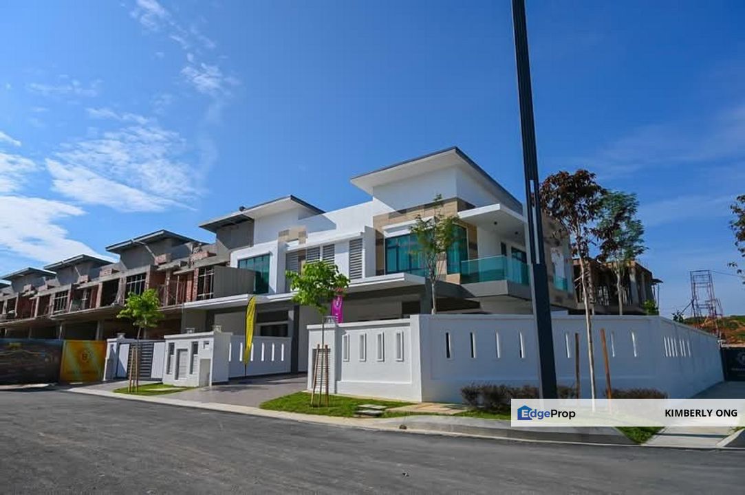 Biggest Double Storey House in Forest Heights, Negeri Sembilan, Seremban