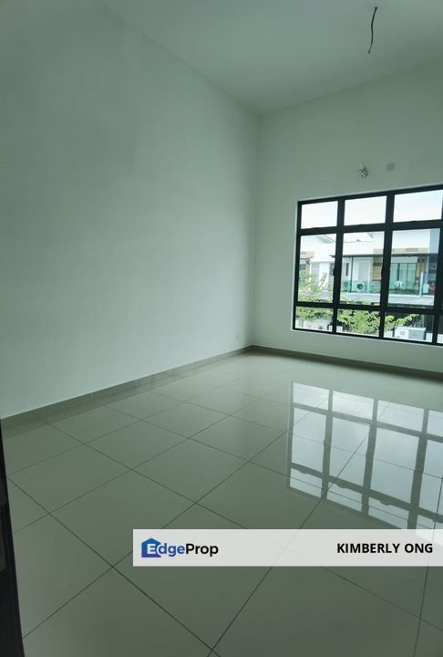 Biggest Double Storey House in Forest Heights, Negeri Sembilan, Seremban