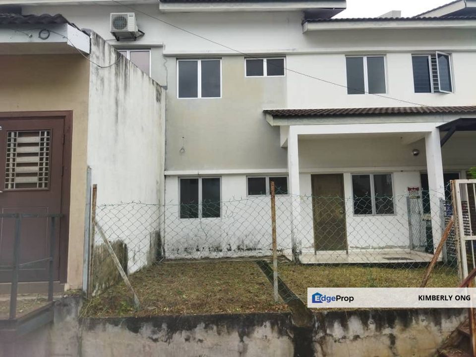 Desa Seringin Nilai 22x82, Negeri Sembilan, Nilai