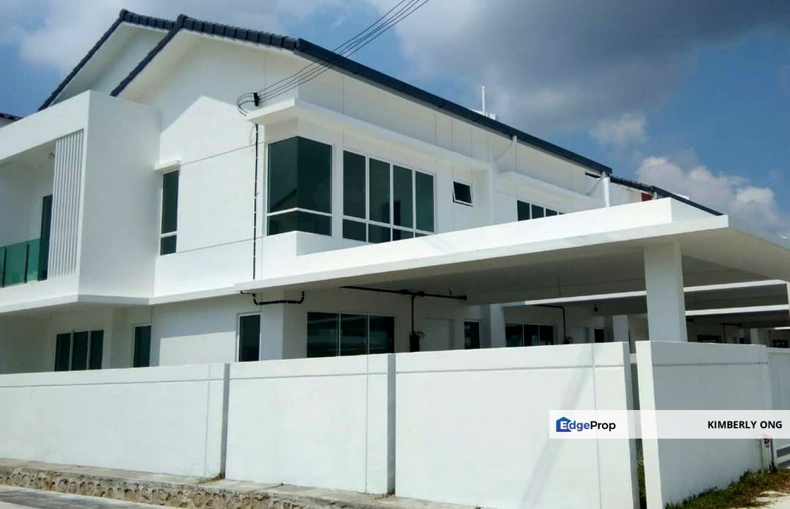 Hijayu 3C Sendayan END LOT HOUSE, Negeri Sembilan, Seremban