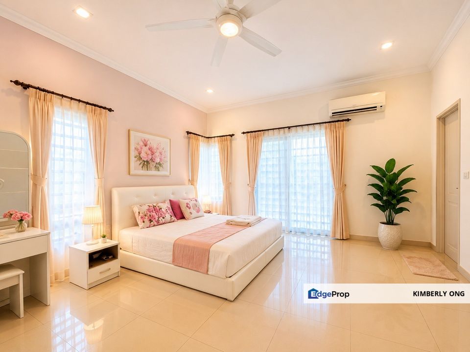 End lot Double Storey House Nusari Aman, Bandar Sri Sendayan, Negeri Sembilan, Seremban