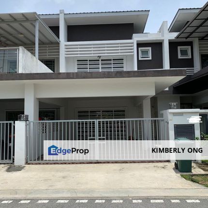 Nilai Impian Brand New House Beside Lake Park , Negeri Sembilan, Nilai