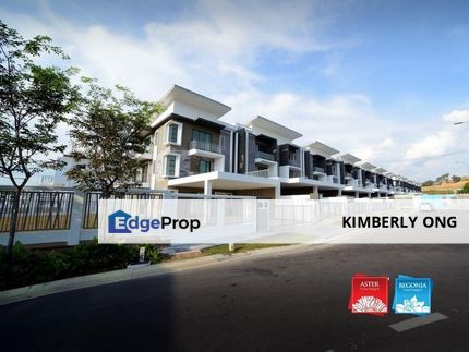 3 Storey Premium House 24x80 Forest Height, Negeri Sembilan, Seremban