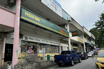 Taman Blossom Height