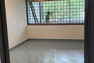 Taman Blossom Height