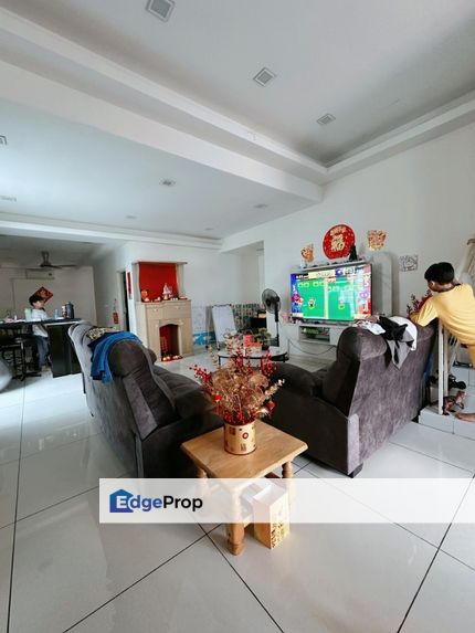 Taman Lagenda Putra @ Kulai Endlot with Extra Land 2 storey Terrace House For sale, Johor, Kulai