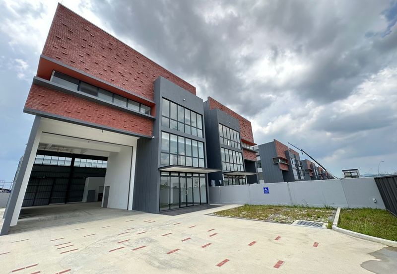 Elmina Business Park