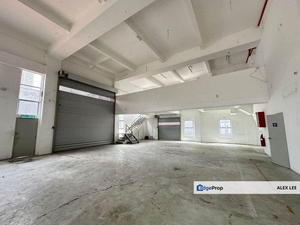 Semi-D Factory For Sale/Rent at Puchong, Selangor, Puchong