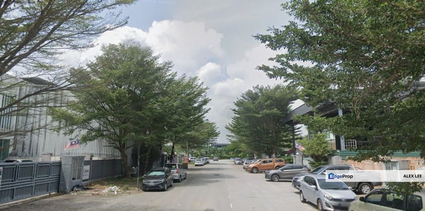 Semi-D Factory For Sale/Rent at Semenyih, Selangor, Semenyih