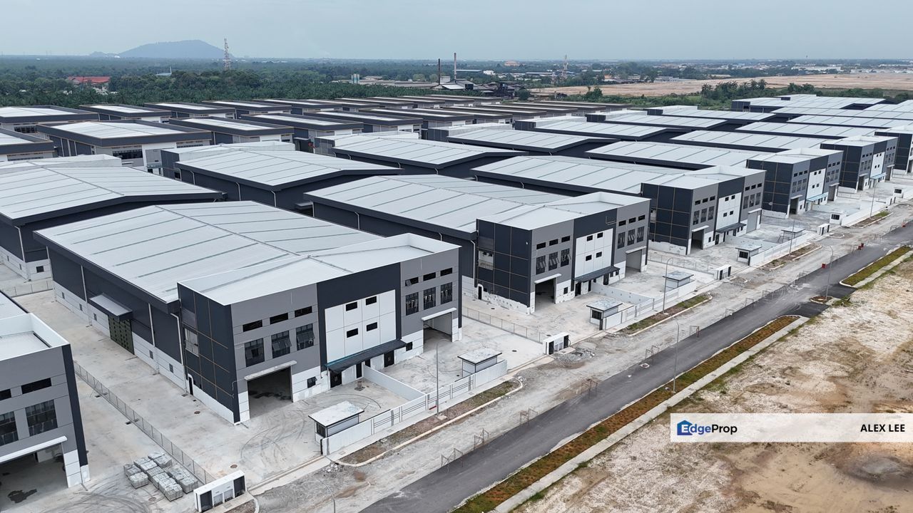 Semi-D Factory for Rent/Sale at KIIP, Jenjarom , Selangor, Jenjarom