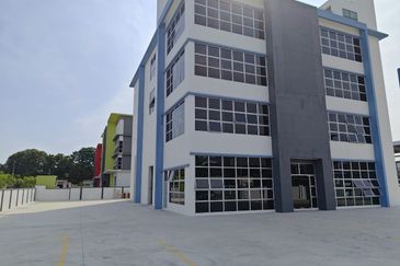 Perdana Industrial Park