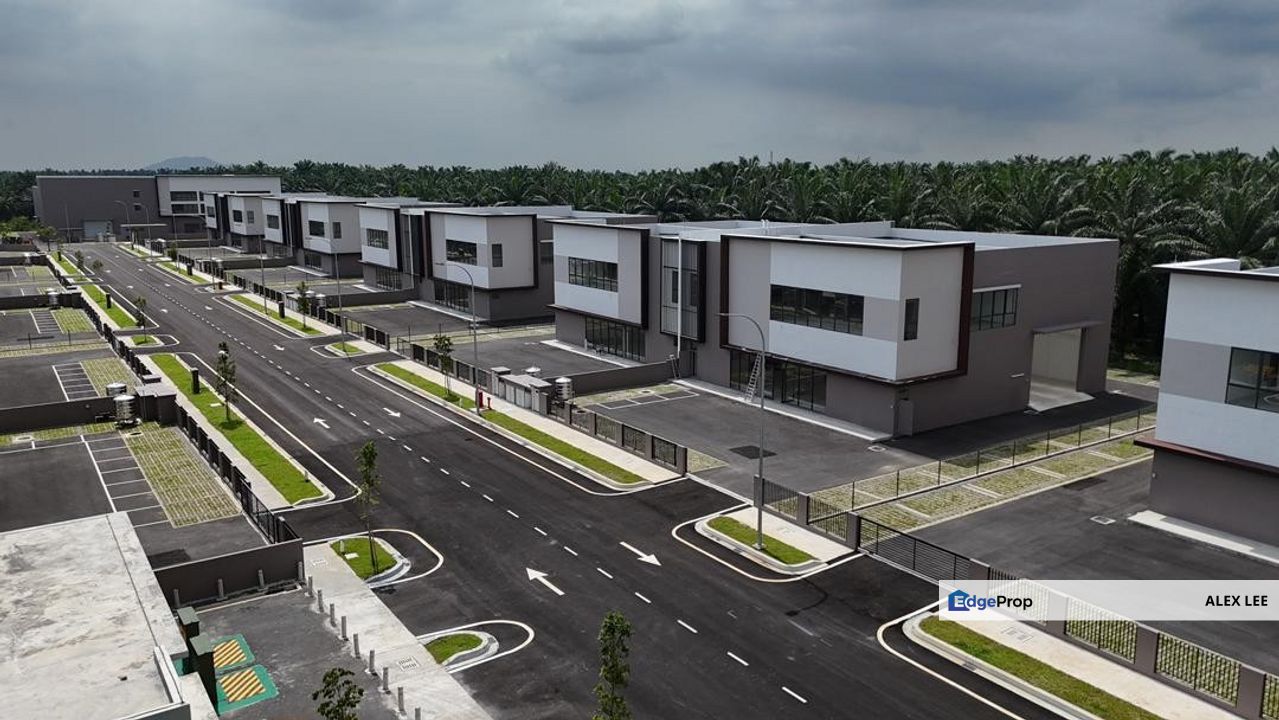 Semi-D Factory for Rent/Sale at Air Hitam Entrepreneurs Park, Selangor, Klang